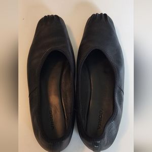 Vince Kiana Leather Flats